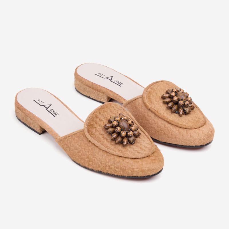 Slip-On-Camel